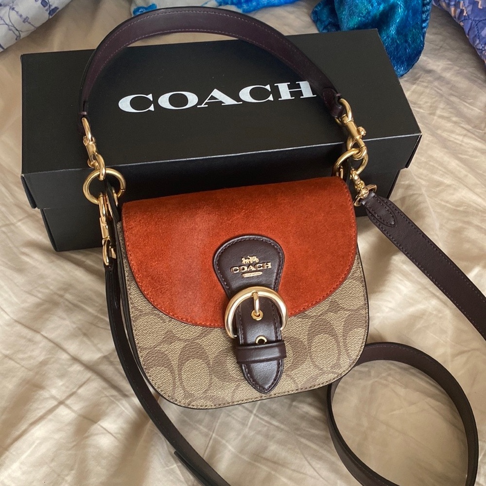 crossbody coach